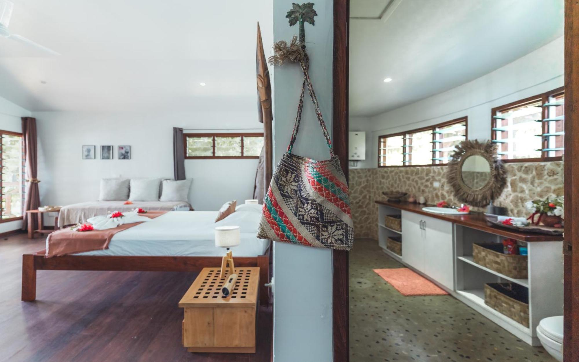 Matevulu Lodge Luganville Exterior photo